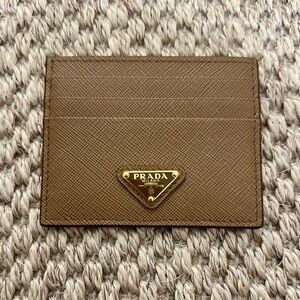 NWT Authentic Prada Saffiano Leather Card Holder